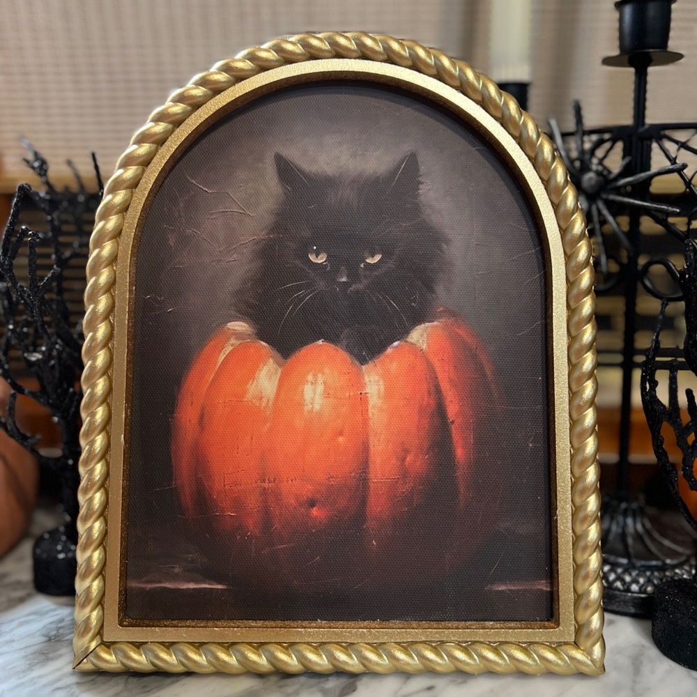 ✨NEW🐈⬛ Black Cat in Pumpkin Halloween Framed Wall Art🎃 - Picture 5 of 5